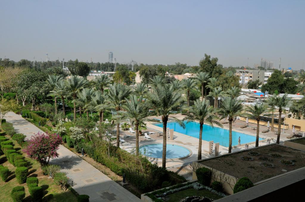 Royal Tulip Alrasheed Hotel Багдад Экстерьер фото
